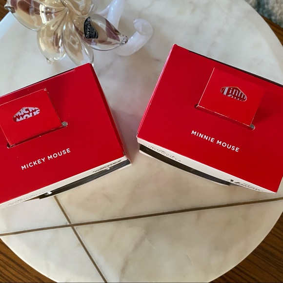 🎁🎄HALLMARK Disney MINNIE & MICKEY MOUSE Christmas Tree ORNAMENT LOT of 2 🎄🎁 - Picture 4 of 7